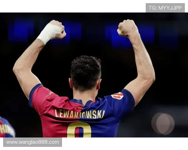 西甲第36轮裁判安排揭晓格拉多执法西班牙人对巴萨罗哈斯吹罚皇马比赛